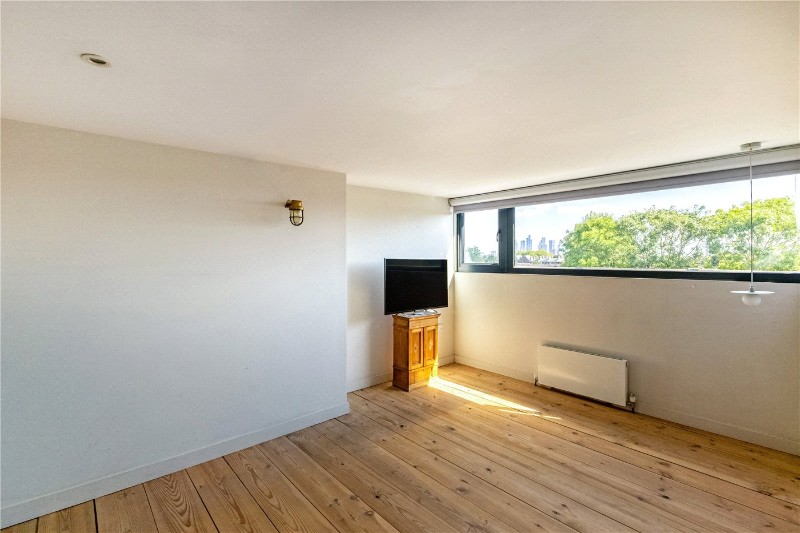 Tyneham Road, Wandsworth, London, SW11