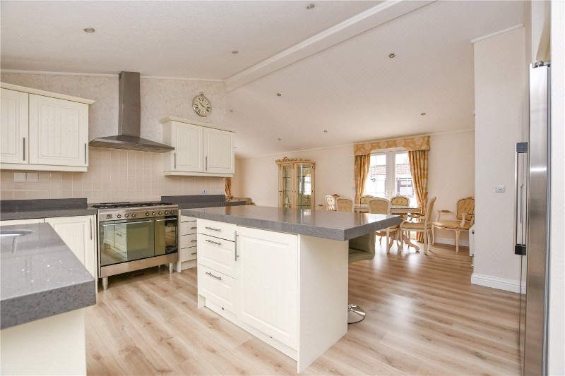 Pinewood Park, Wokingham, Berkshire, RG40