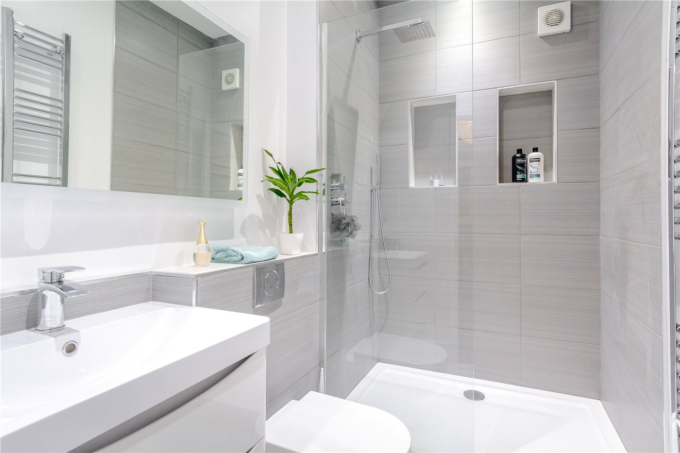 1 bedroom property for sale in Clarence Square, Cheltenham, GL50 (Ref