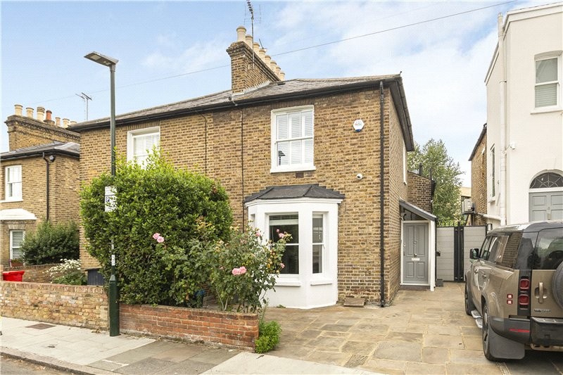 Stanton Road, Barnes, London, SW13