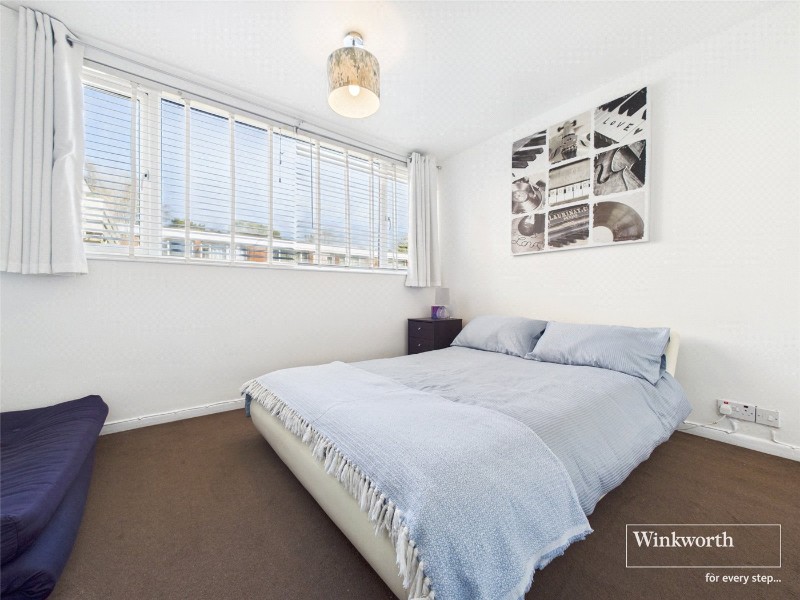 Petworth Court, Bath Road, Reading, Berkshire, RG1