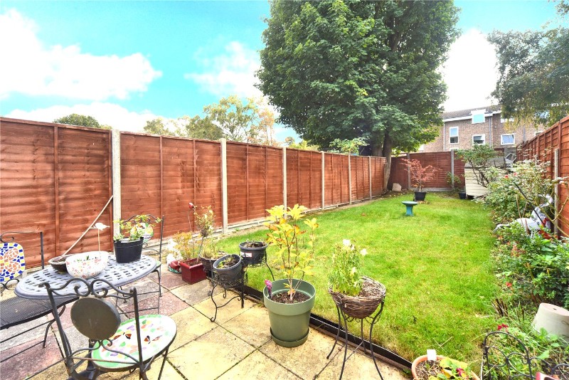 Cranfield Road West, Carshalton, SM5