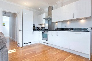 Keswick Road, London, SW15