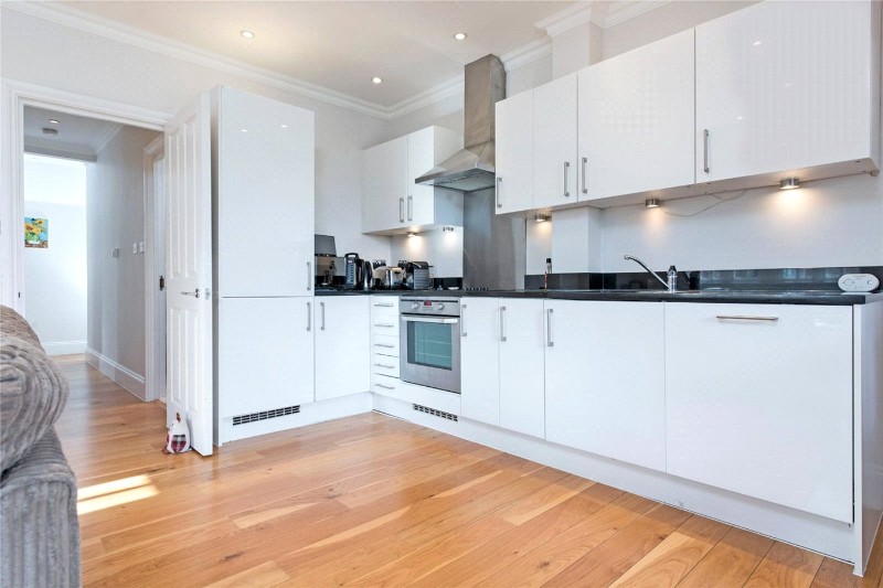 Keswick Road, London, SW15