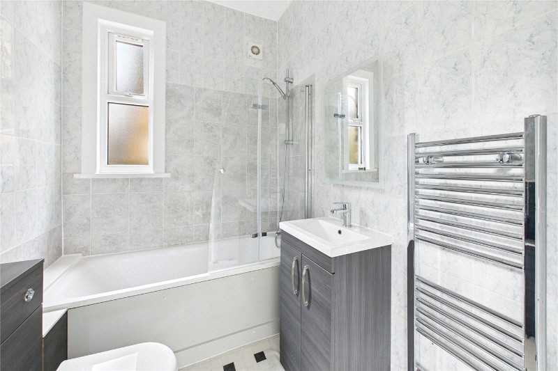 Hailsham Avenue, London, SW2