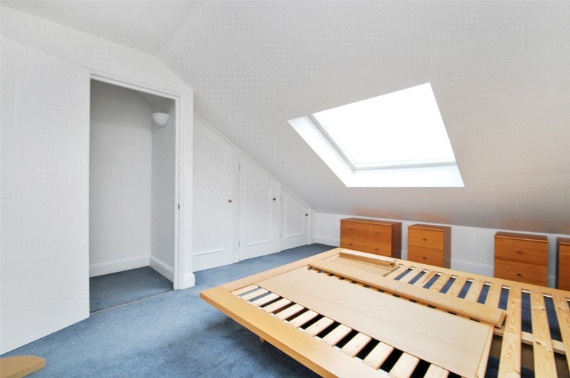Vanderbilt Villas, Sterne Street, London, W12