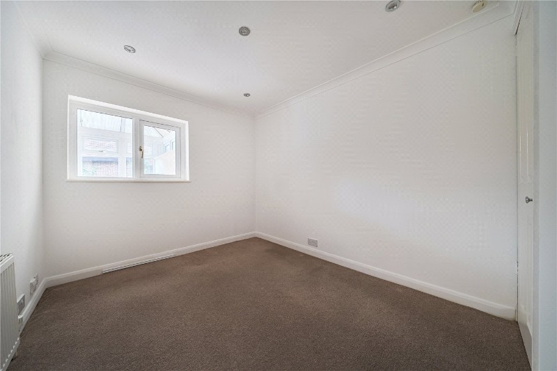 Glorney Mead, Farnham, Surrey, GU9