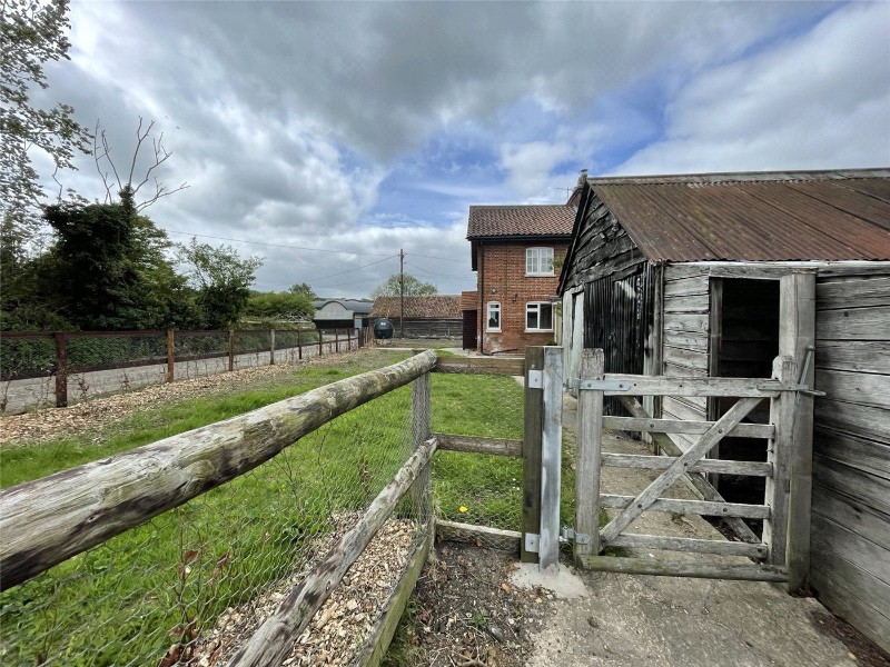 Lower Road, Erlestoke, Devizes, SN10