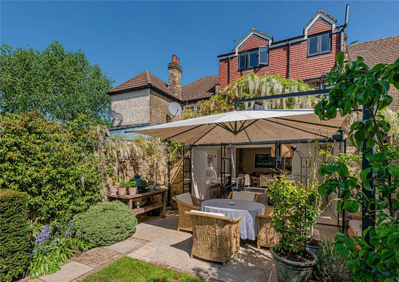 Herbert Gardens, London, NW10