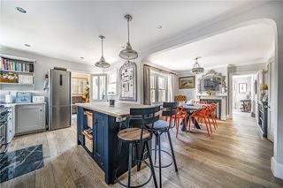 School Lane, Bentley, Farnham, Hampshire, GU10