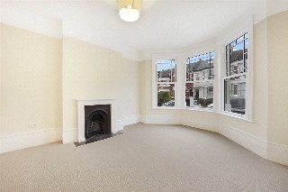 Rathcoole Avenue, London, N8