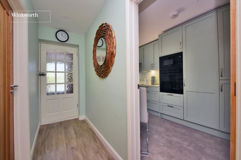 Roberts Close, Cheam, Sutton, SM3