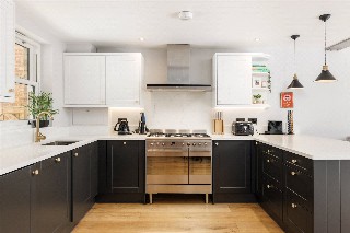 Standen Road, London, SW18