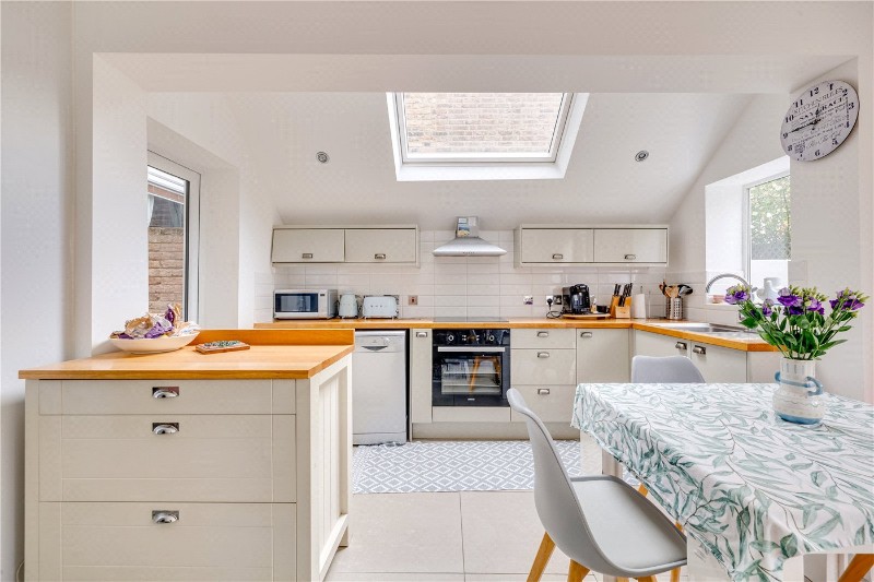 Petley Road, London, W6