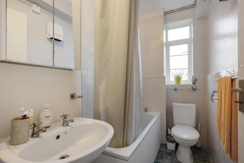 Victoria Crescent, London, SE19