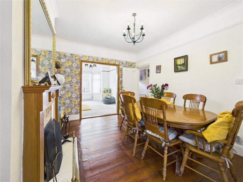 Queen Street, Tiverton, Devon, EX16