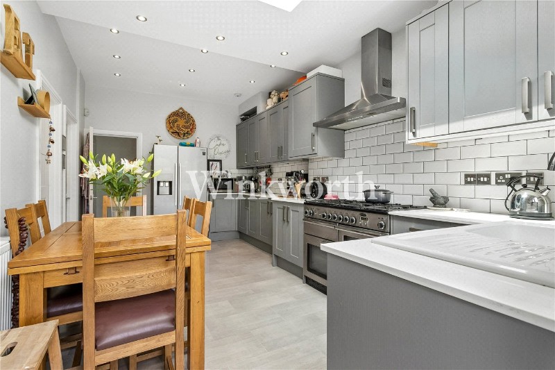Fernleigh Road, London, N21