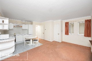 Eaton Gardens, Hove, East Sussex, BN3