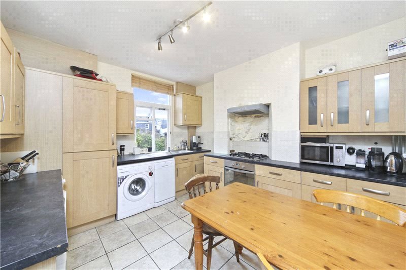 Bloemfontein Road, Shepherds Bush, London, W12