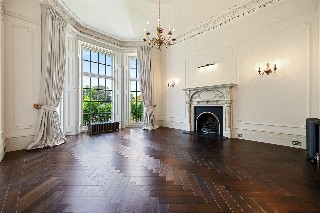 Holland Park, London, W11