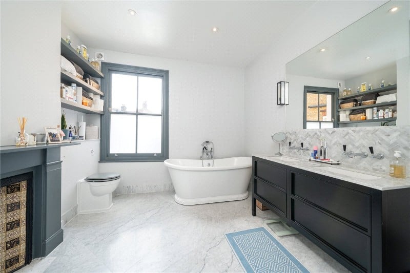 Chelverton Road, London, SW15