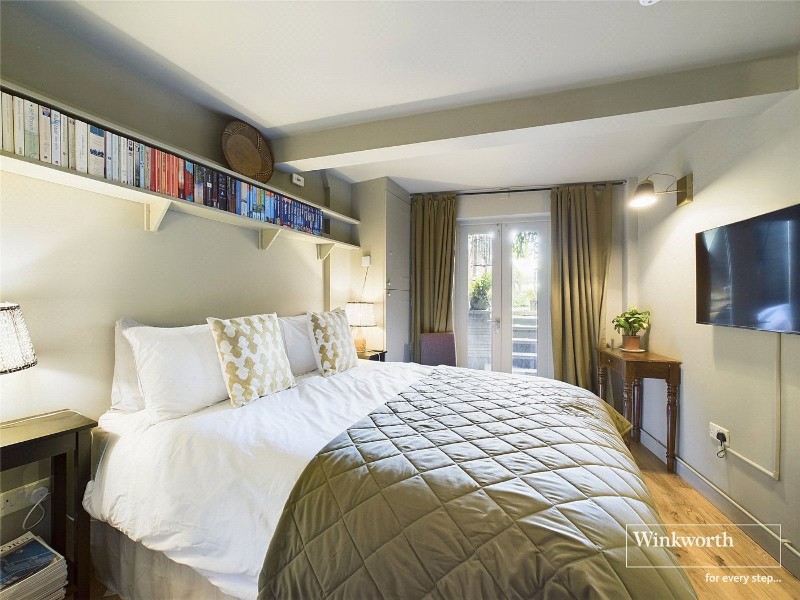 Watlington Street, Reading, Berkshire, RG1