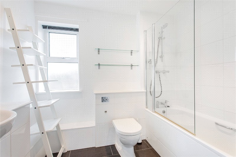 Mullins Place, London, SW4
