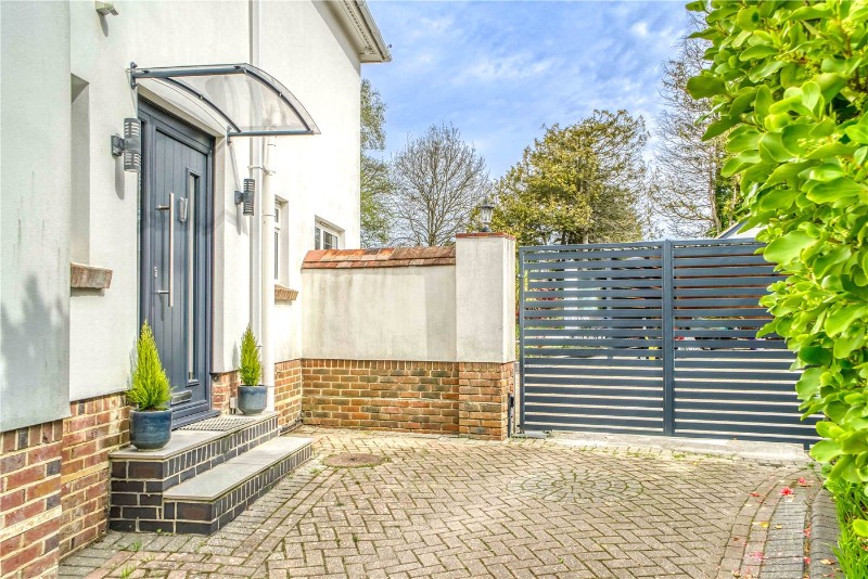 Marina Drive, Lilliput, Poole, BH14