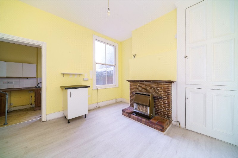Hotham Road, London, SW15