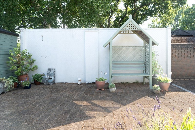 Lonnen Road, Wimborne, Dorset, BH21