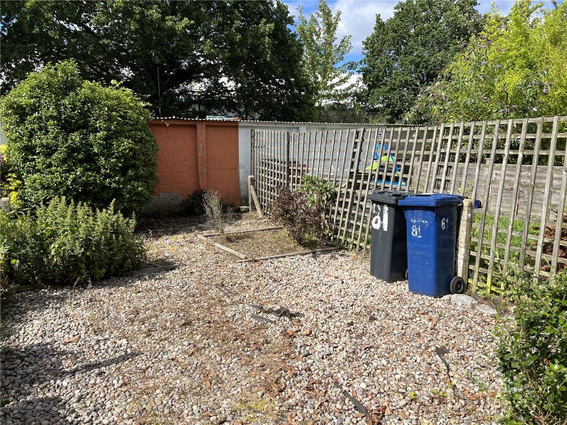 Weydon Lane, Farnham, Surrey, GU9