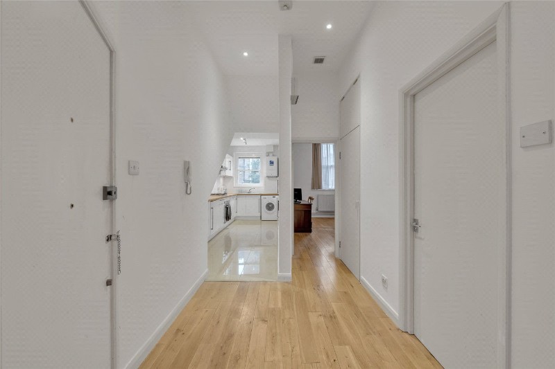 Elgin Avenue, Maida Vale, London, W9