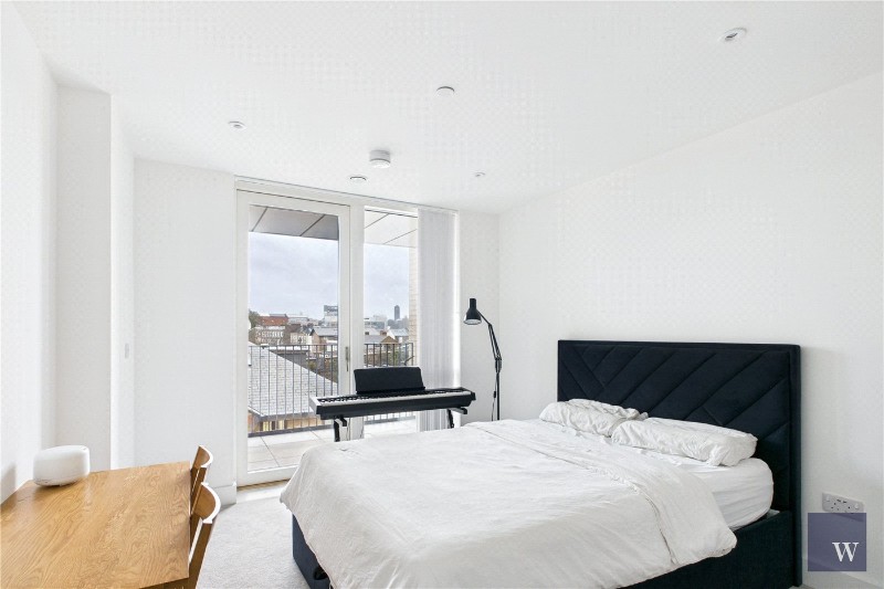 Herne Hill Road, London, SE24