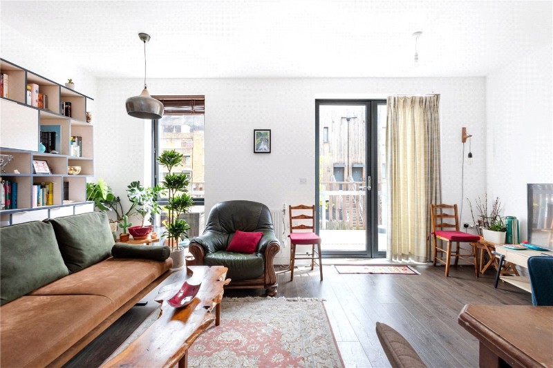 Tryon Crescent, London, E9