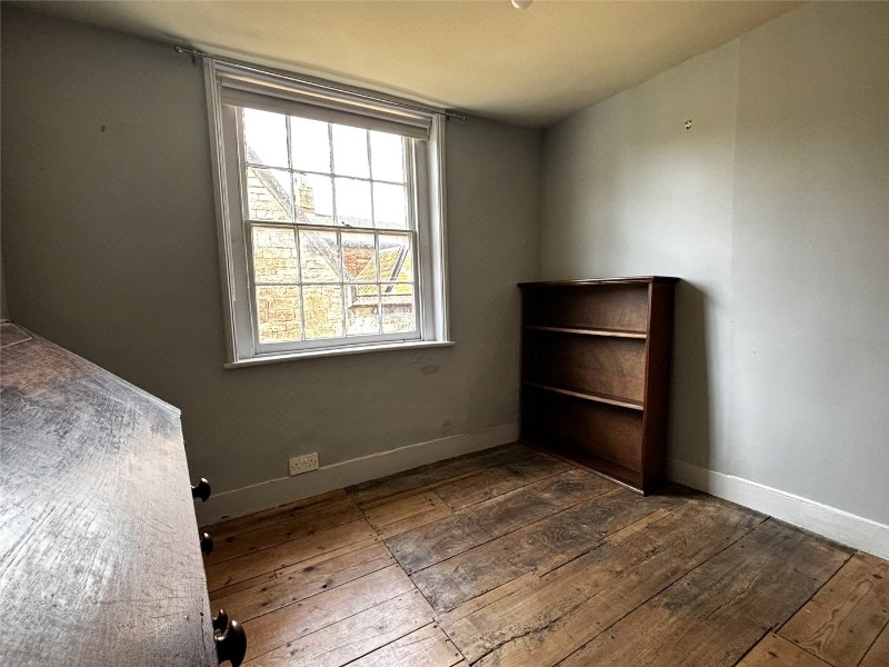 St. Johns Court, Devizes, SN10