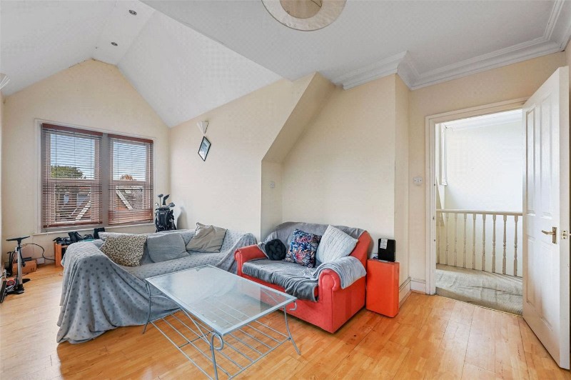 Creffield Road, London, W5