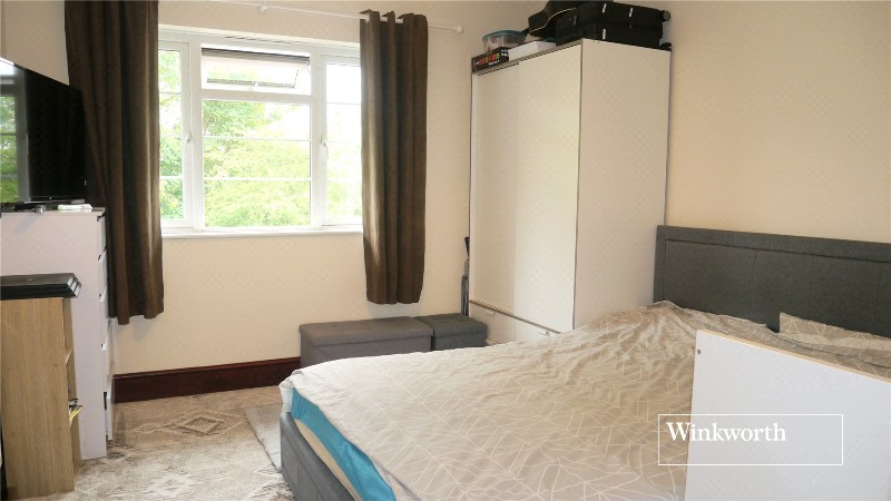 Great North Road, New Barnet, EN5