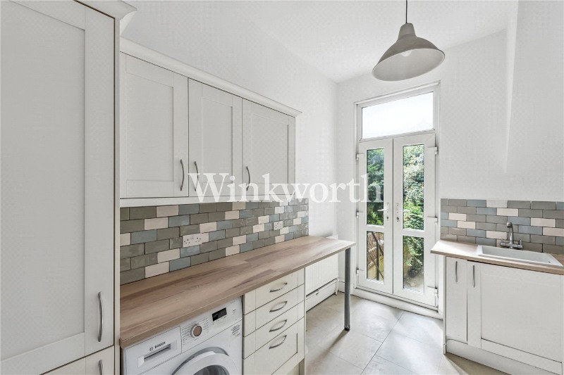 Newnham Road, London, N22