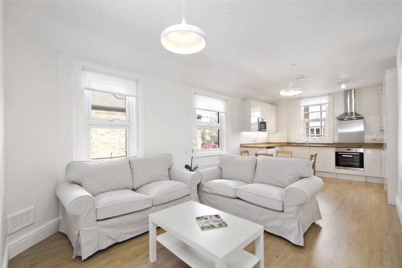 Collingbourne Road, London, W12