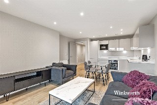 Nether Street, Finchley, London, N3