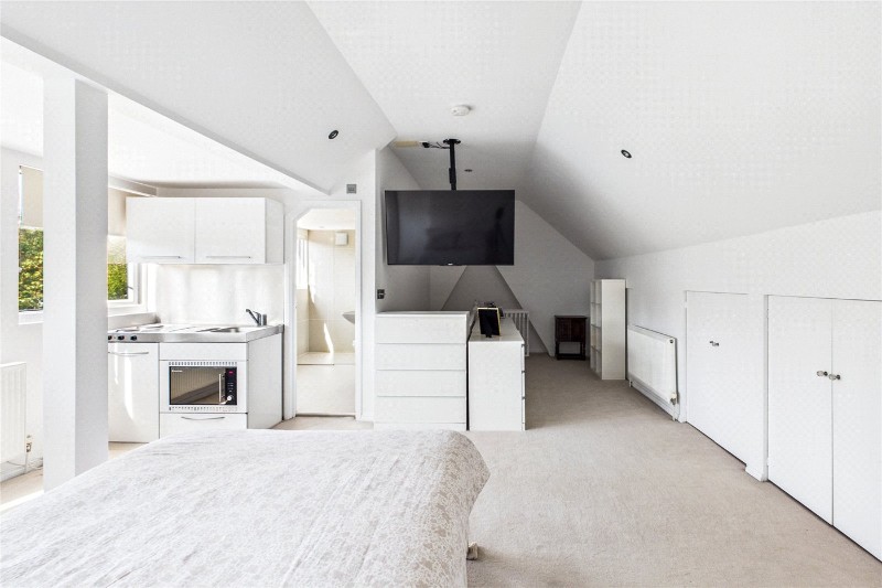 Upper Tulse Hill, London, SW2