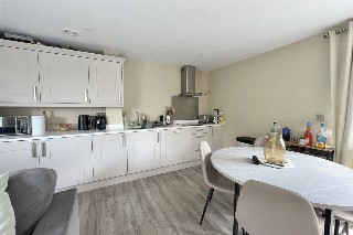 Station Road, Bourne End, SL8