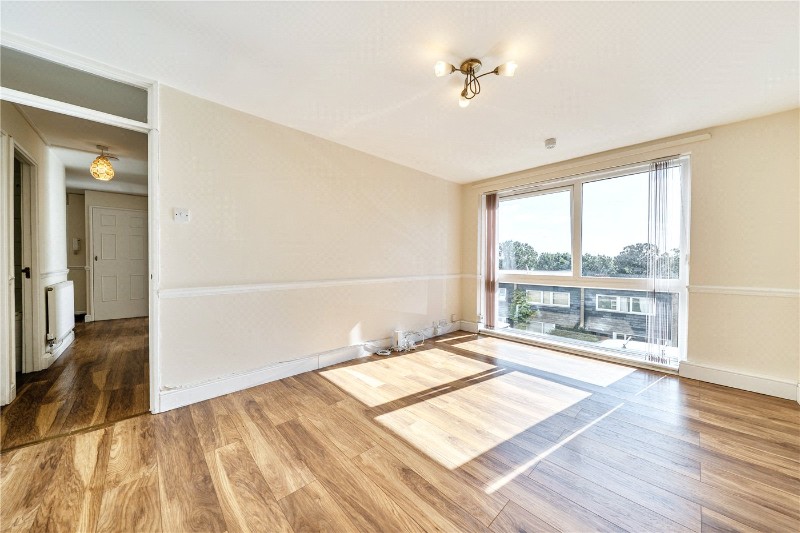 Priory Crescent, London, SE19
