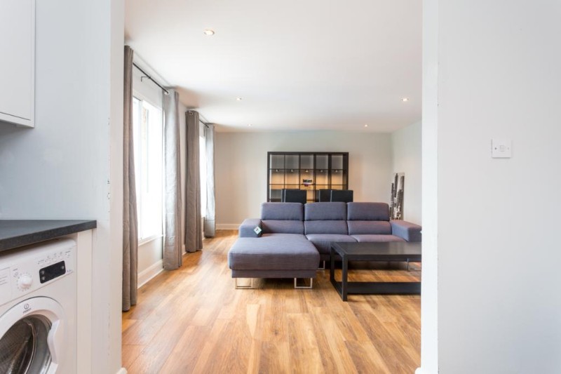 Kempton Court, 2 Durward Street, London, E1