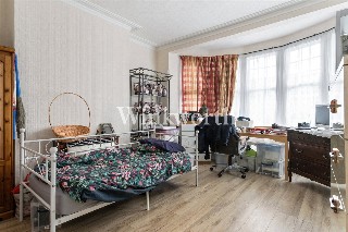 The Crest, London, N13