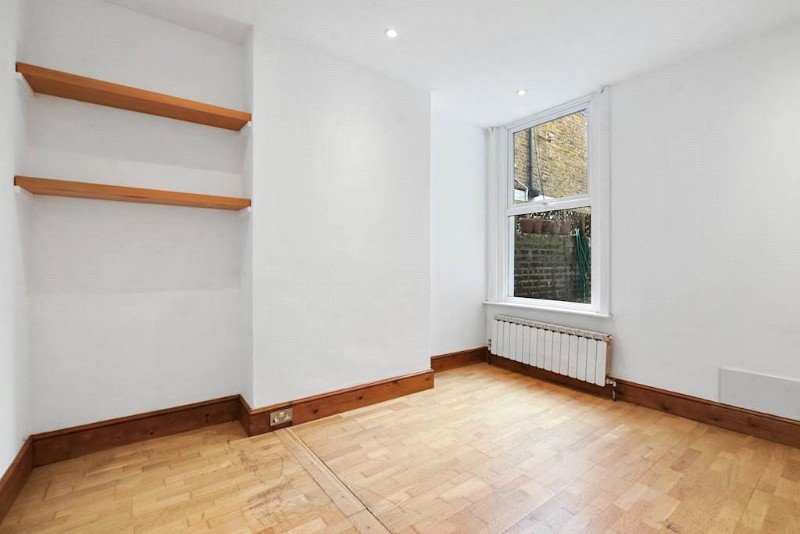 Mortimer Road, London, NW10