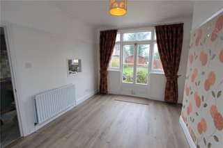 Manchester Drive, Leigh-on-Sea, Essex, SS9