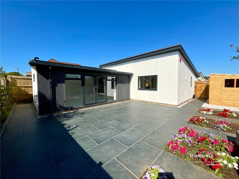 Moat Lane, Barton on Sea, New Milton, Hampshire, BH25