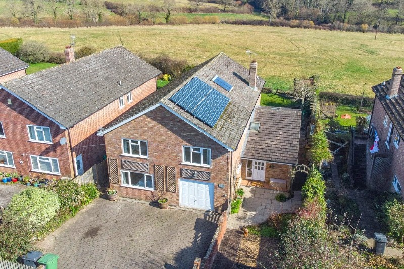 Birds Lane, Midgham, Reading, Berkshire, RG7