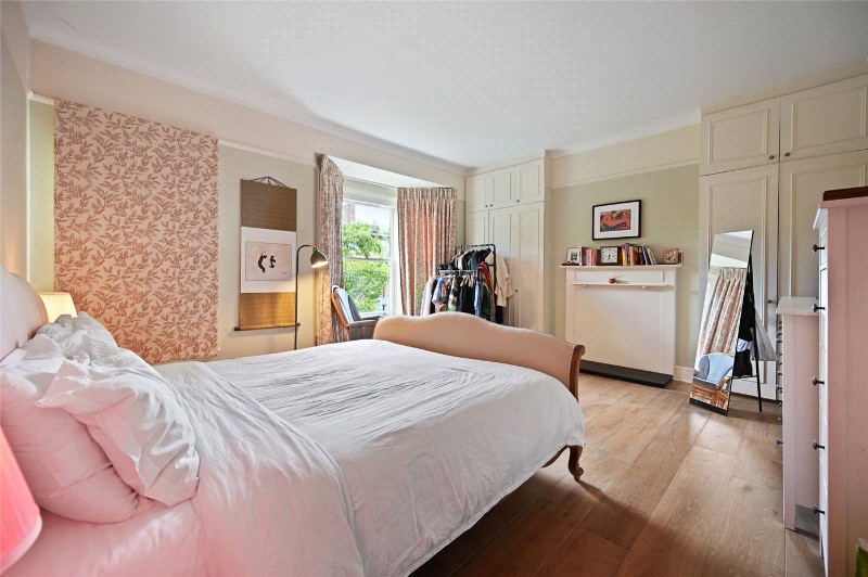 Godolphin Road, London, W12